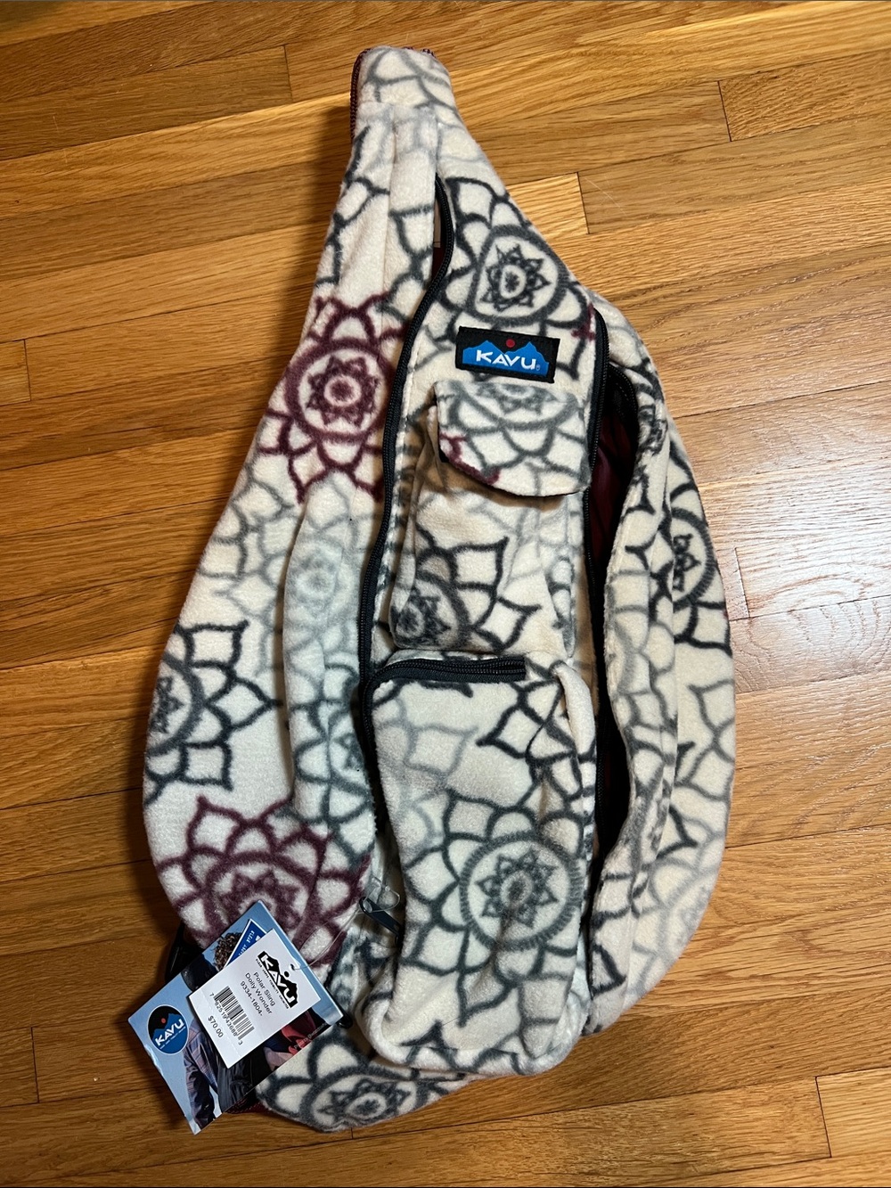 Kavu Polar Fleece Sling Doily Wonder Bag